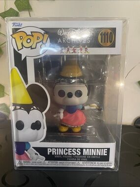 Funko Princess Minnie Pop! Vinyl - Yellow Hat, Pink Skirt, Blue Top